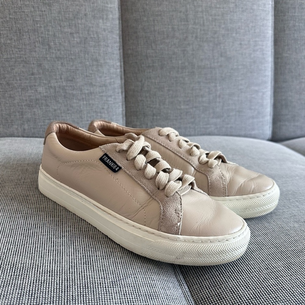 Frankie4 Mim III Leather Sneakers Lace Up Style Almond Beige Color Size 7 Women